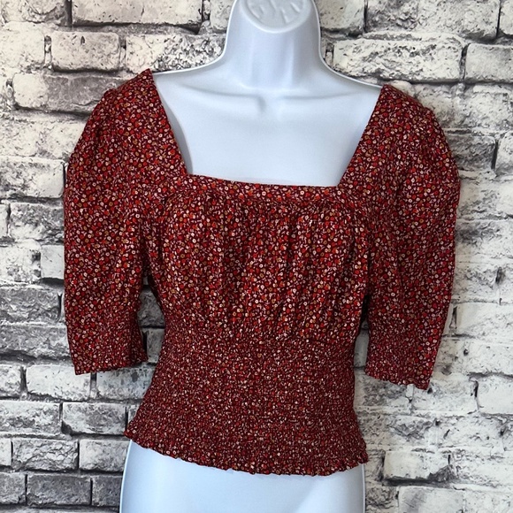 Universal Thread Floral Pattern Shirt Size Medium - Picture 1 of 8